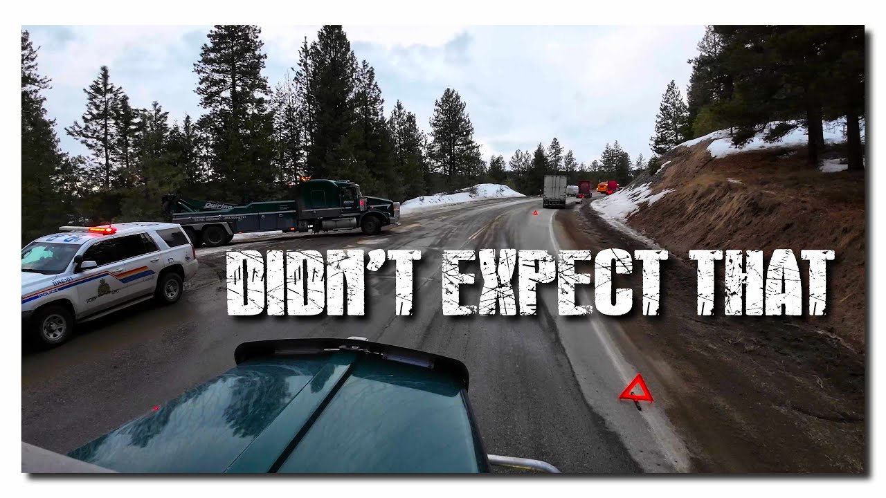 Quiring Towing from the Highway Thru Hell on the Anarchist • Trucking Life 🇨🇦