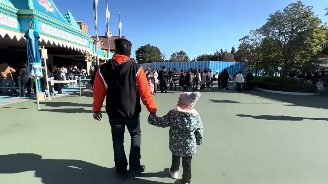 “POV: You Enter Tokyo Disneyland 😍 | জাপানের ম্যাজিক শুরু!”