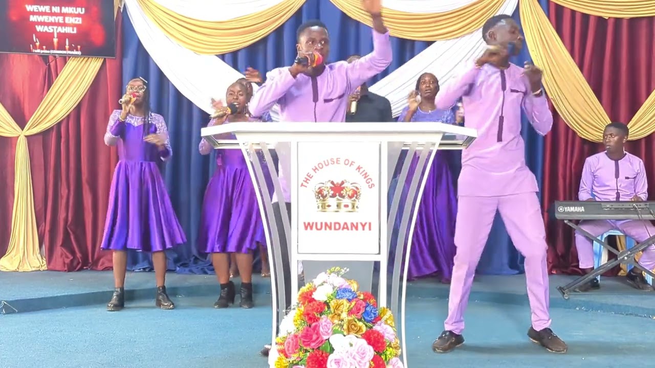 UMEAHIDI_WEWE NI MKUU_NI MKONO WA MUNGU UMENIBEBA -LIGHTWAVE WORSHIPPERS BAND