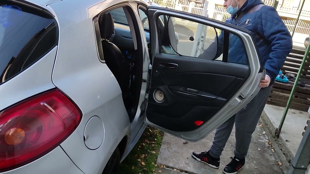 Fiat Bravo 2 zamena zvucnika u vratima