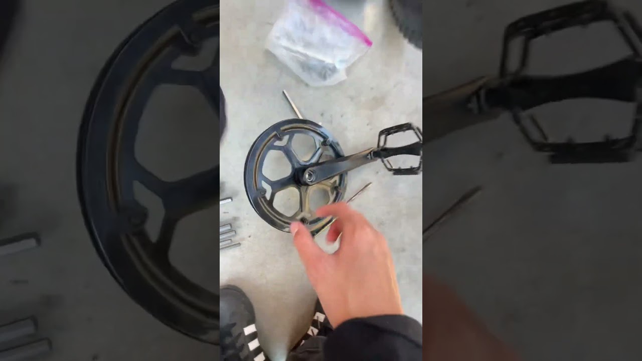 Switched pedals with pegs 