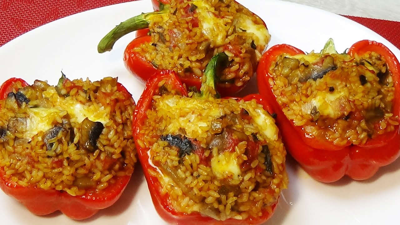 Peperoni ripieni al forno