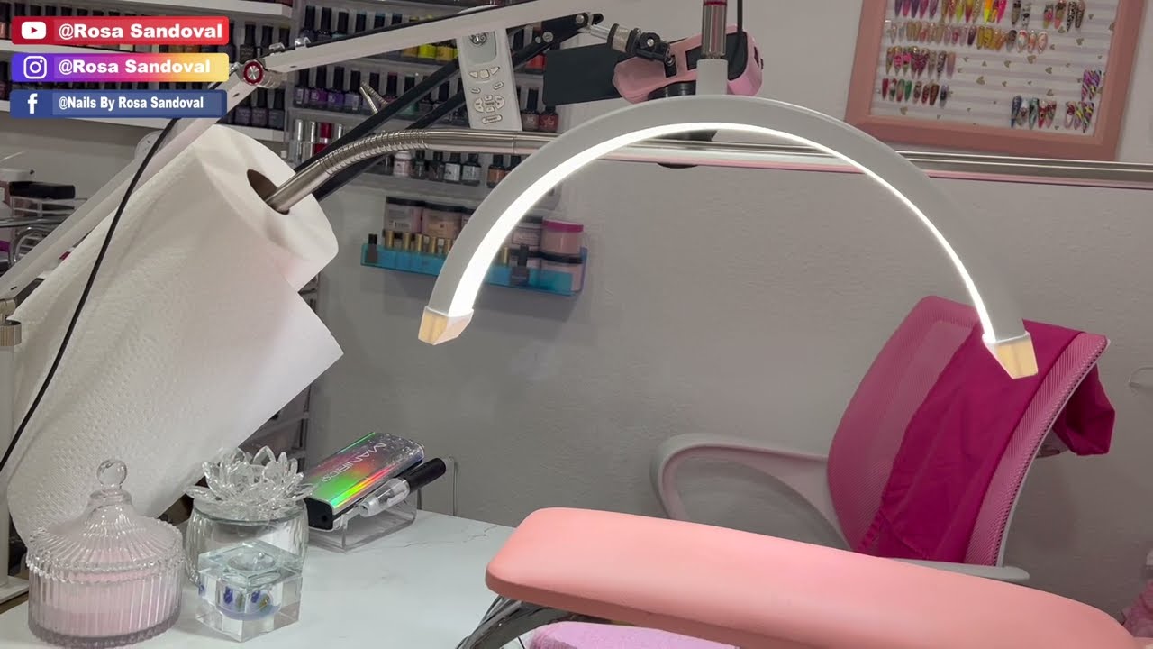 Lampara LED Media Luna Para Uñas o Pestañas