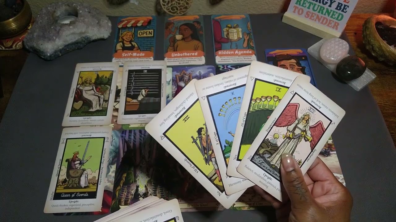 Taurus ♉ Your going to find out what your person has been doing behind your back #tarot 