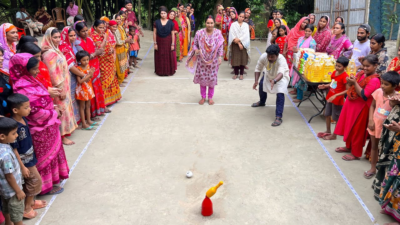 নিশানা করে গলফের বল ছুড়ে টাওয়ার ভাঙার চ্যালেঞ্জ জিতে দিদিরা কি পারবে পুরস্কার লুফে নিতে ?