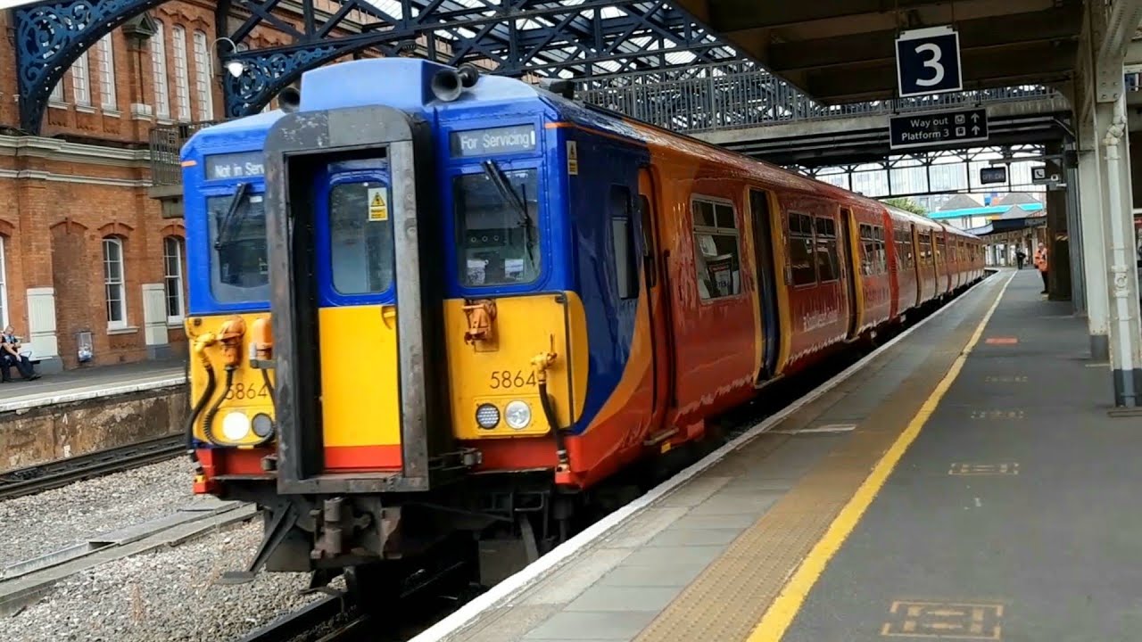 SWR Class 455 455864 through Bournemouth from Wimbledon Park Depot - 5B39 - 26/07/22