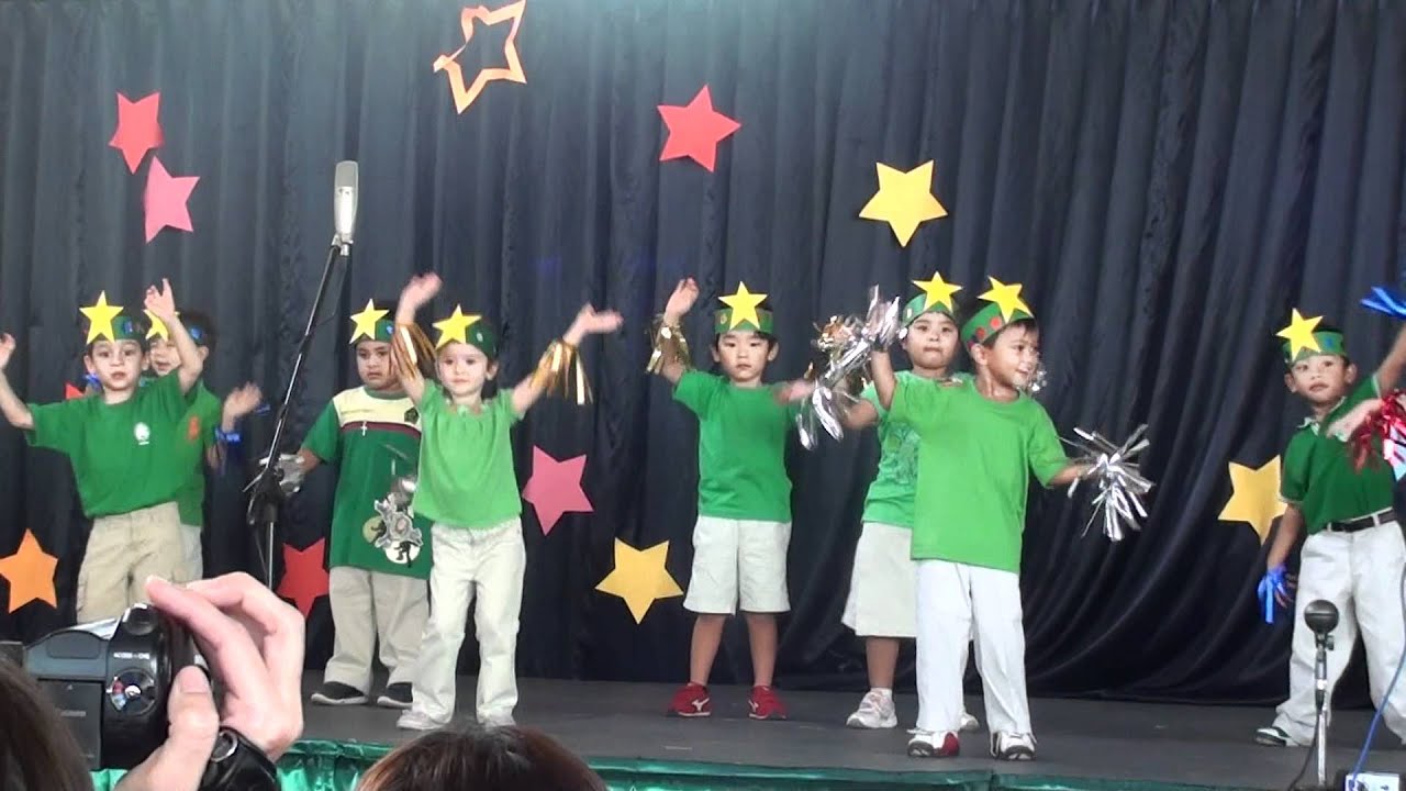 Rocking Around The Christmas Tree presenting pree school-4 @ CIS
