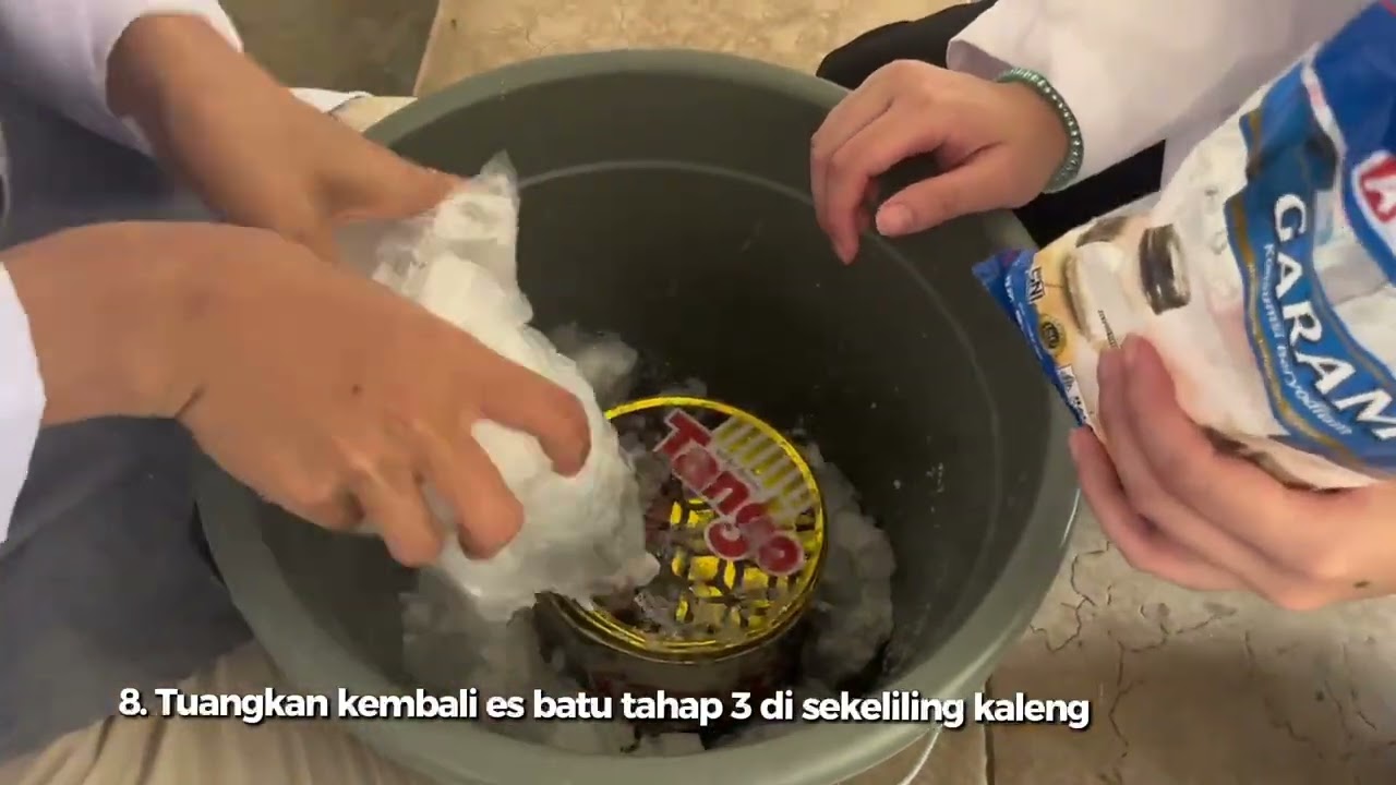 Praktikum Es Krim : Pengaruh Garam Terhadap Penurunan Titik Beku Es Batu | KIMIA ST08.2 K.B1