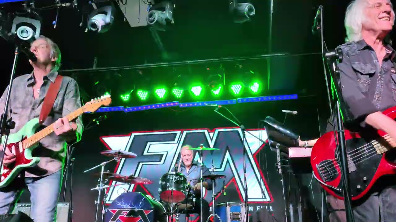 FM - That Girl /Midnight /Love Lies Dying [Live in Lima Perú 03/03/2026] 
