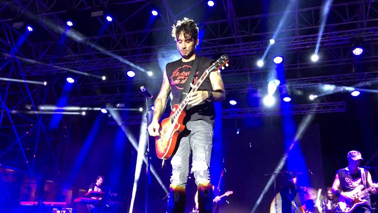 FABRIZIO MORO in concerto // Arena Virgilio Gaeta