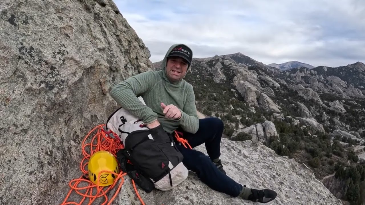 The Materials behind the Purist Hydration Pack | EnduraMesh XT & Challenge Cloth | UltrAspire