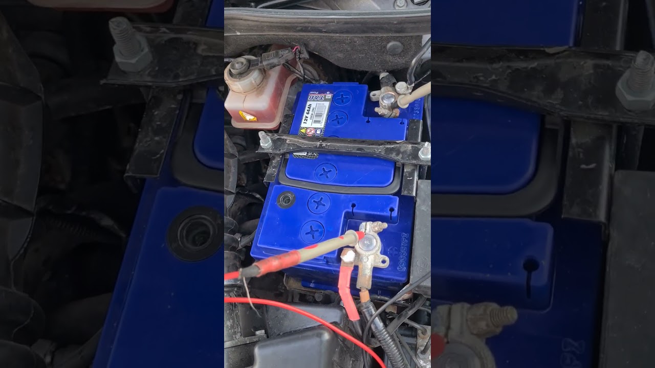 Заменили аккумулятор на Datsun! Установили Tab 66Ah и проверили стартер и генератор!