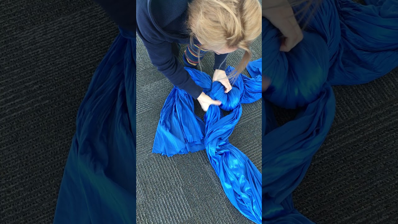 Tie an aerial sling (hammock) onto a rescue 8