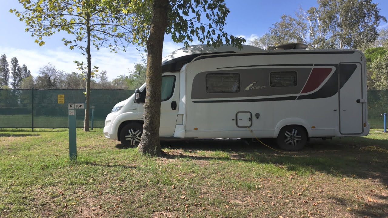 Marina de Venezia 2025 Stellplatz und eine fahrt mit dem E Mob über den Platz.