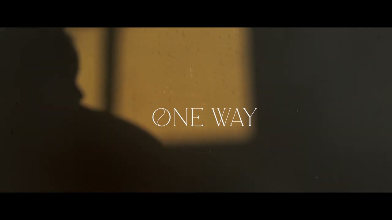 MONEVA - ONE WAY [LYRICS VIDEO]