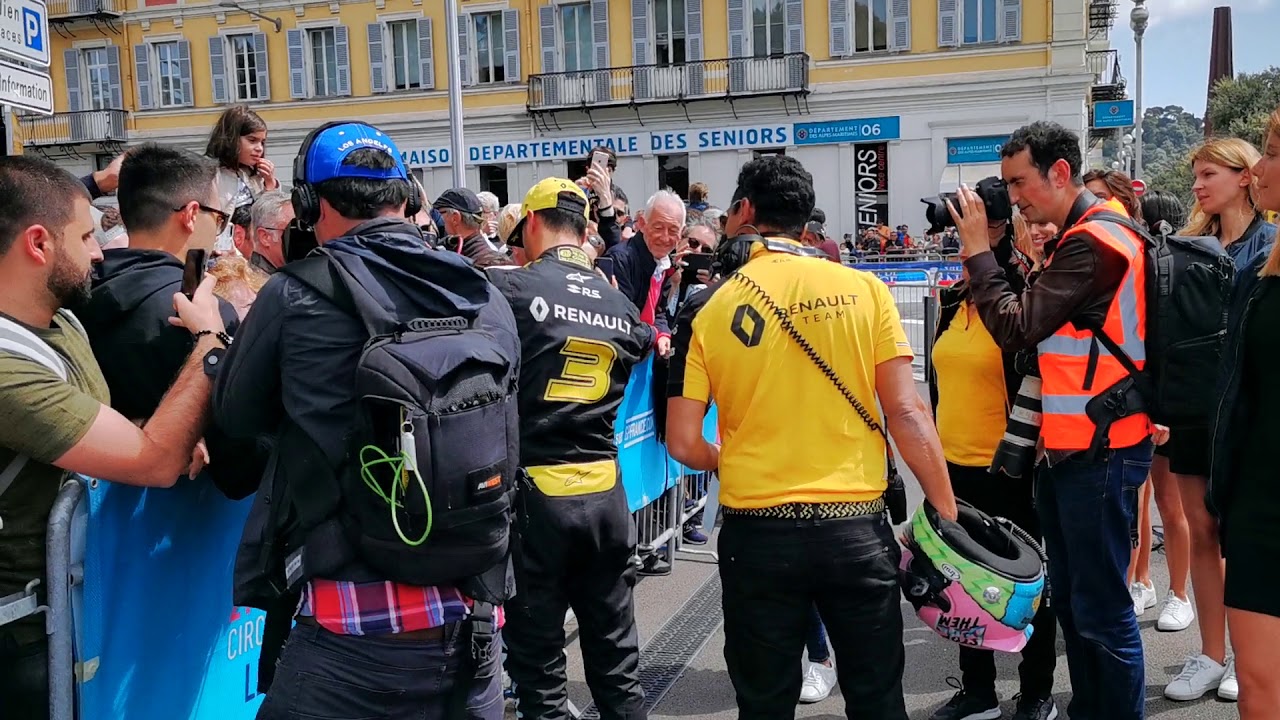 MONICVLOG - DANIEL RICCIARDO