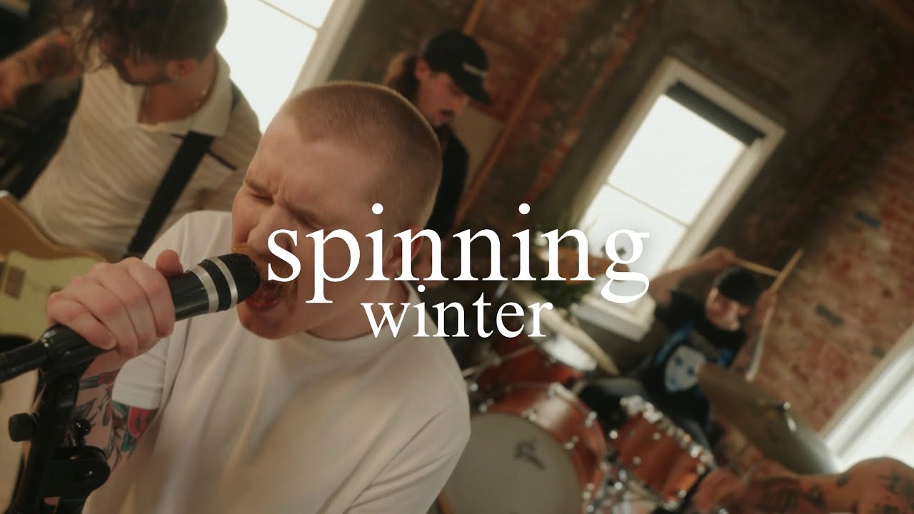 Spinning - Winter (oficjalny teledysk)