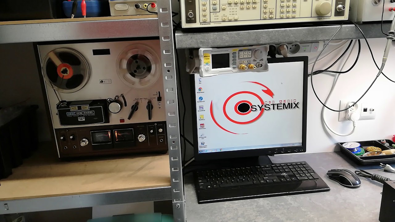 AKAI GX-210D