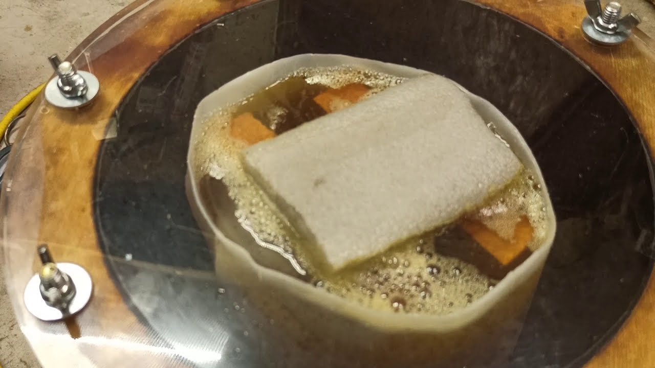 Вакуумная камера, стабилизация древесины, дегазация.