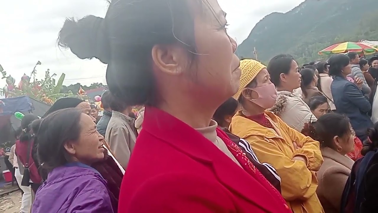 Chj thảo mời xuân chuyền lên hát nghe thật là hay mọi người cùng nghe nhé 