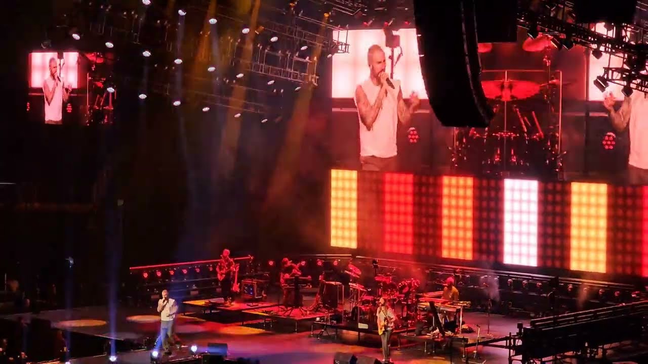 Makes Me Wonder - Maroon 5 Live in London | 3 July 2023