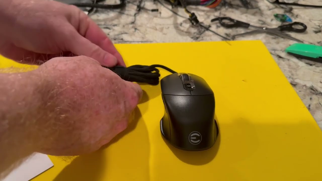 Unboxing: EVGA X12 Gaming Mouse, 8k, Wired, Black, Customizable, Dual Sensor, 16,000 DPI