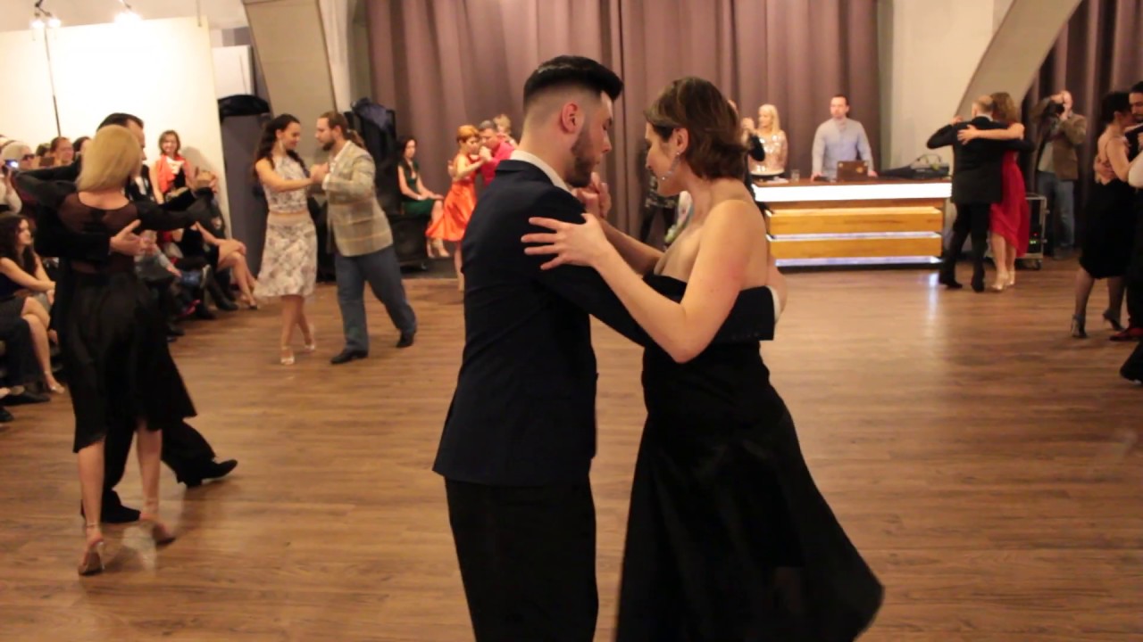 Presentation of Tango Schools in Kyiv 2019, Ella es así
