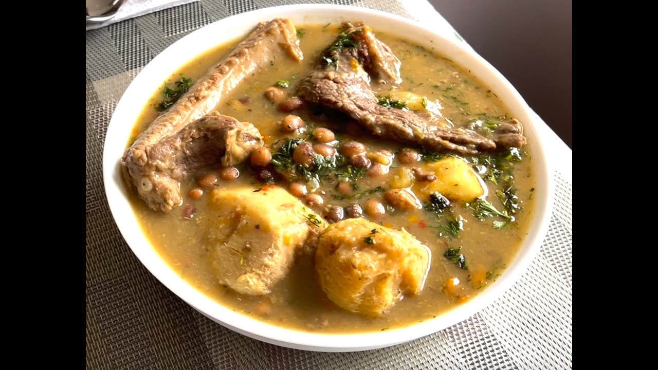 Sancocho de Guandú con Carne Salá