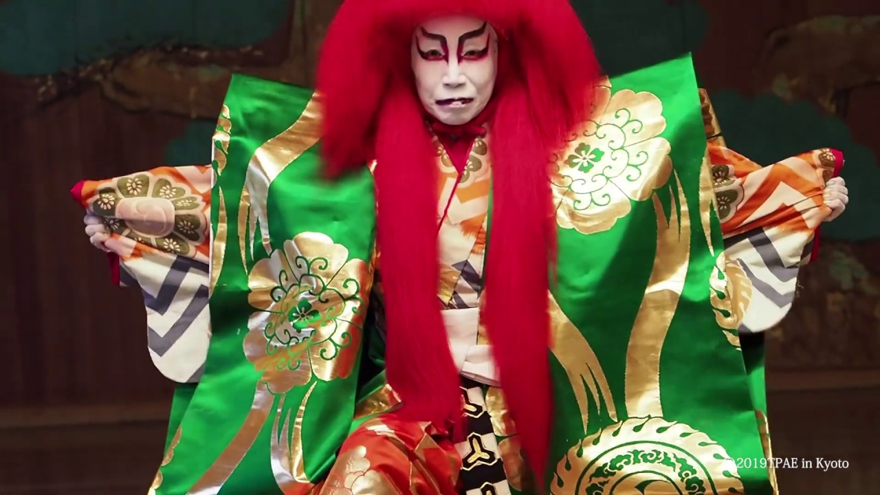 【Traditional Performing Arts Experience in Kyoto】RENJISHI Father Lion and cub　連獅子　親仔