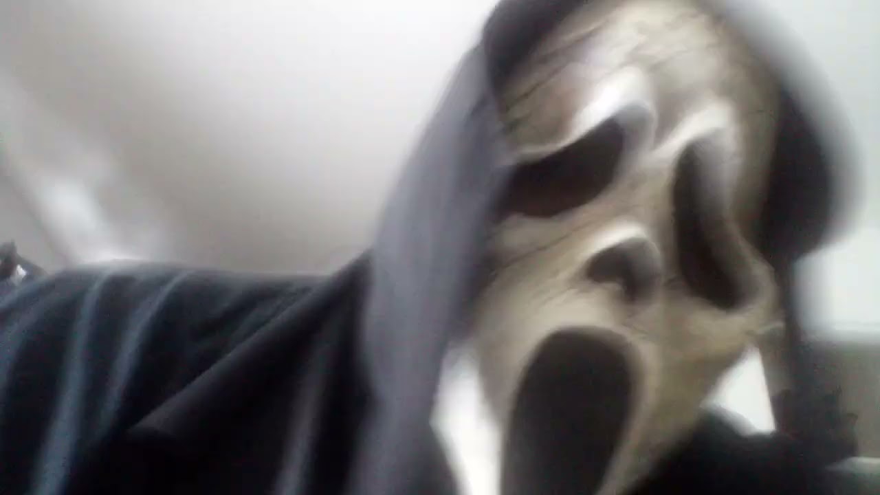 Ghostface say happy Christmas 