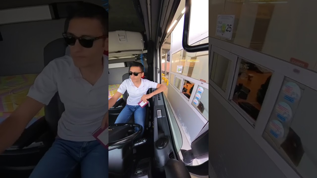 😂 RÜŞVETİS'TAN ÜLKESİNDE MAYK SORUNU ÇÖZMEYE ÇALIŞTIK 😂