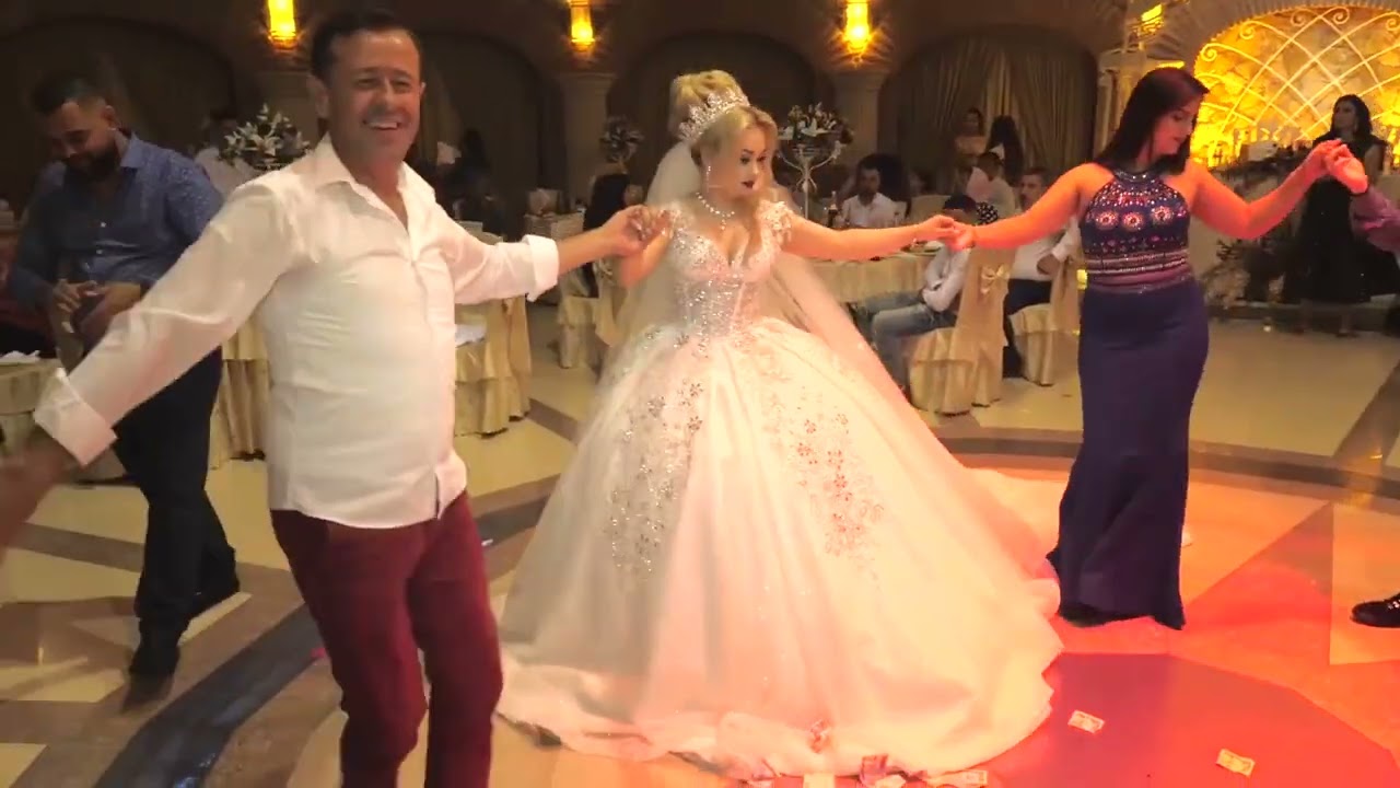 Kur krushqit kërcenin dhe Imbro Manaj “ndez” vallën! 🎤💥