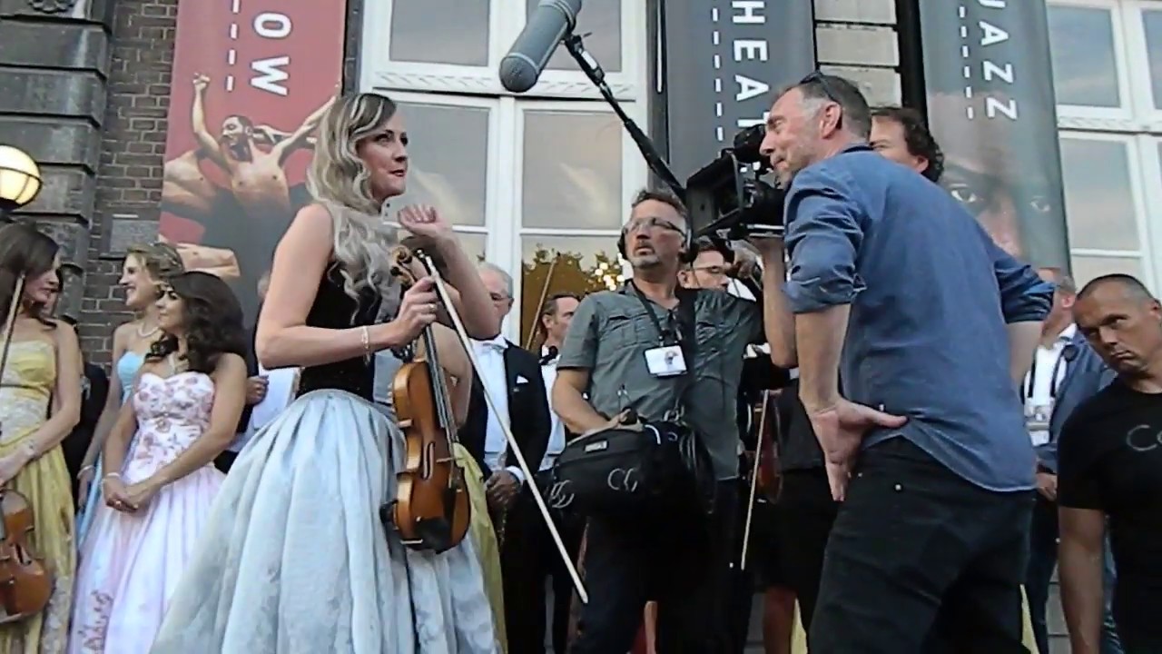 Andre Rieu Maastricht 05.07.2019 Schody teatru na Vrijthof