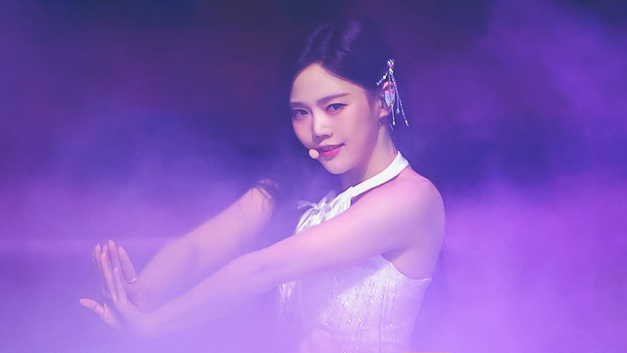 250419 오마이걸 효정 (HyoJung) - 몽환 세트 - 한 발짝 두 발짝, CLOSER, Classified, 비밀정원, 다섯번째 계절, Magic [직캠 / FANCAM]