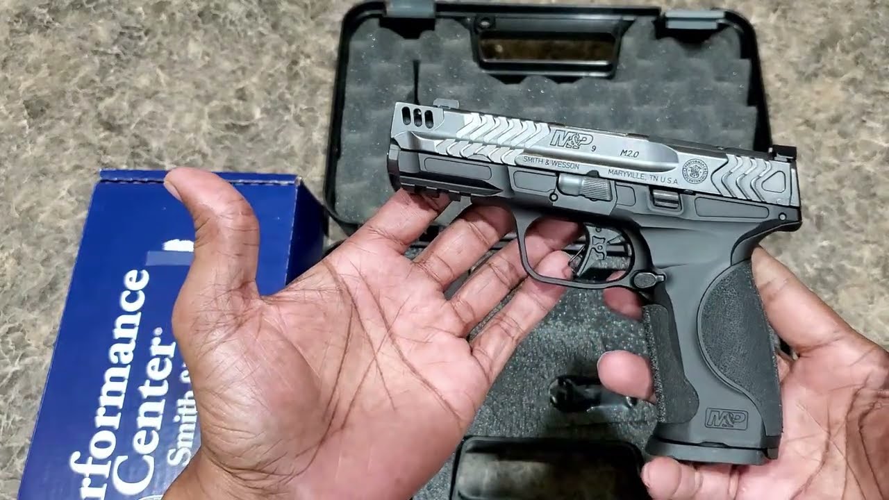 Распаковка S&W M&P 2.0 Metal Carry Comp 9mm