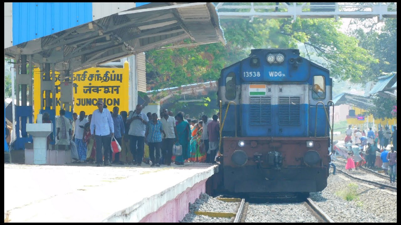 Tenkasi Junction, Arrival and Departure of Madurai Sengottai passenger/ED WDG3A 13538