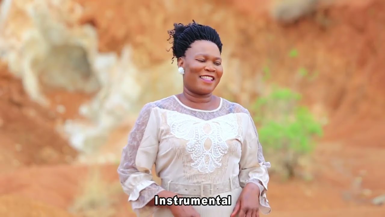 Zaina Mponzi- KAZALIWA (Official music video)