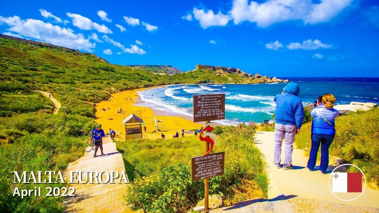 🇲🇹 Amazing Malta in Għajn Tuffieħa | 4K beach walking (1/2)