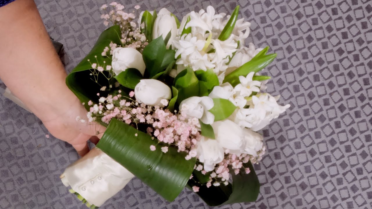 How to make bridal bouquet with hyacinths and tulips