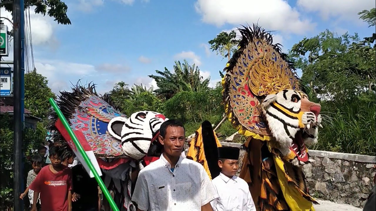 Arak arakan Barongan Maha Dewa Meriah , Ending bikin...