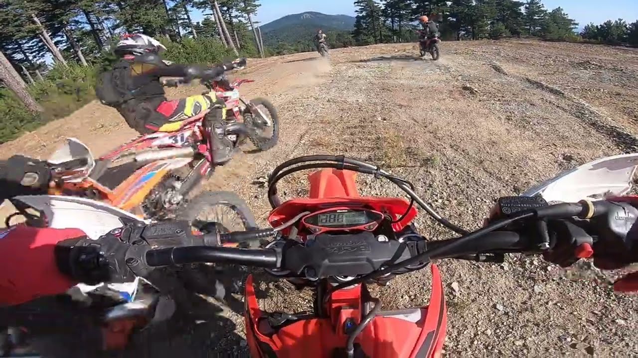 Enduro team taygetos!! Κυριακή με αλλαγές από x trainer σε RR 350 4t!!
