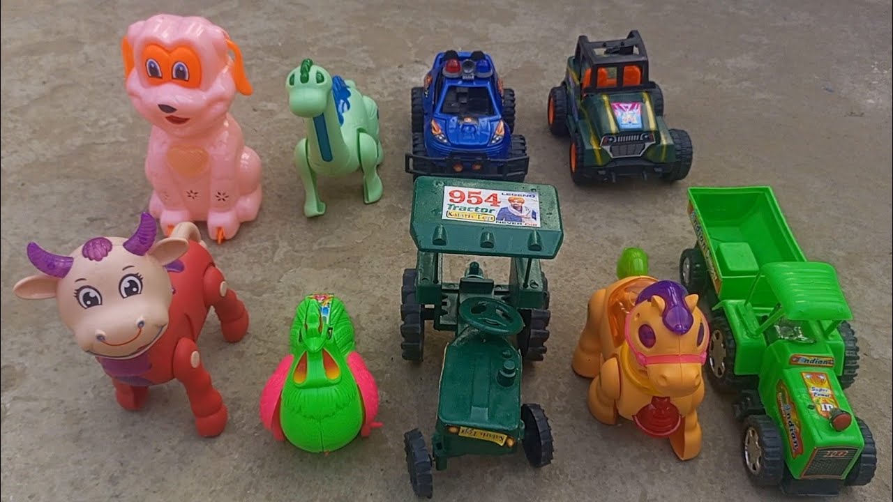 Hulk or spiderman ek saath tractor ko laker ghumne gaye Bandar ne kalakaari dikhai