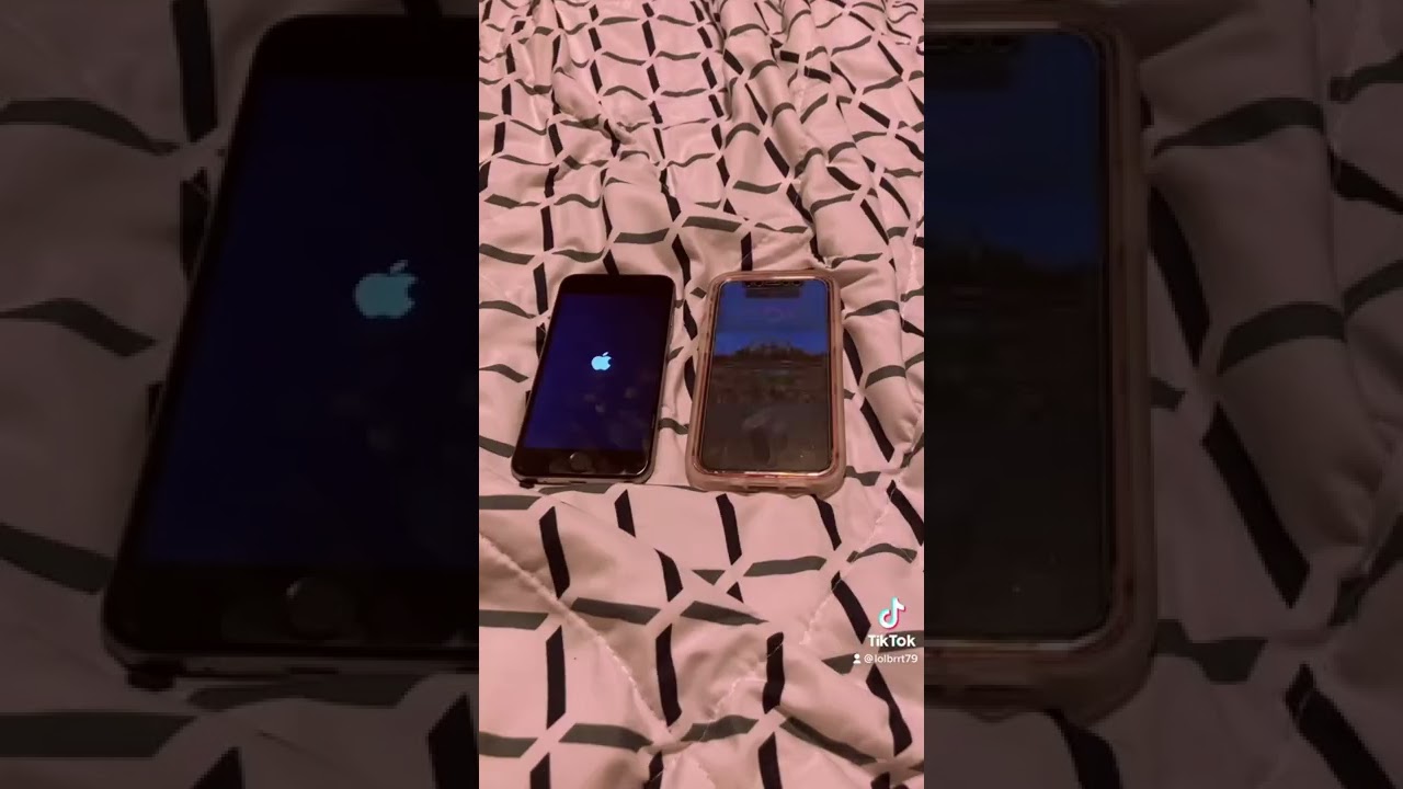 iPhone 6s vs iPhone 12 mini Boot Up Test