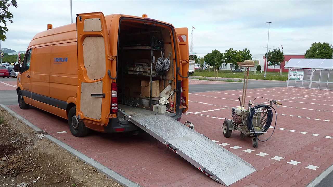 Be- und Entladen von Transportern
