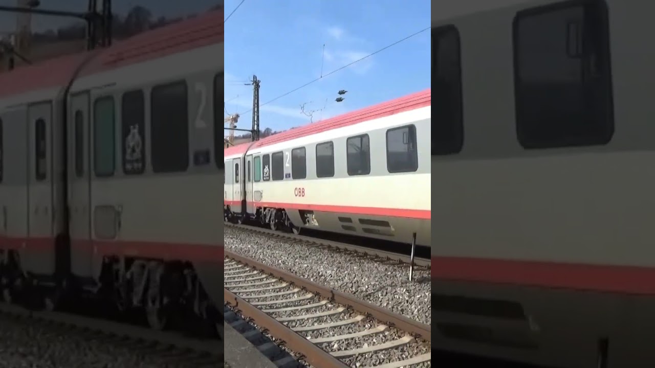 1016 003 mit dem IC119 in Esslingen am Neckar nach Innsbruck