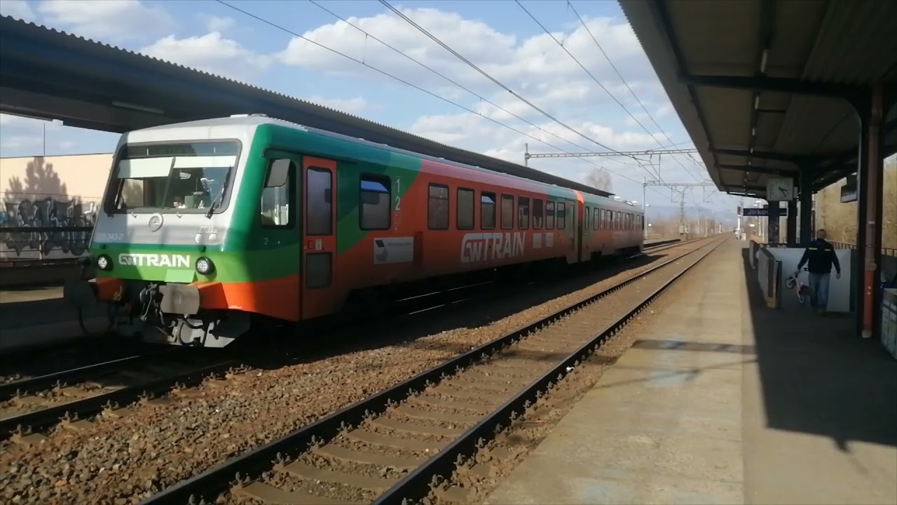 Vlaky Jirkov zastávka a Chomutov město