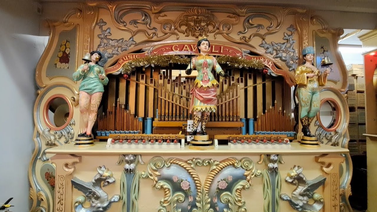 89 key Gavioli fairground organ, ex. Silcock's - Amersham Dec. 2024