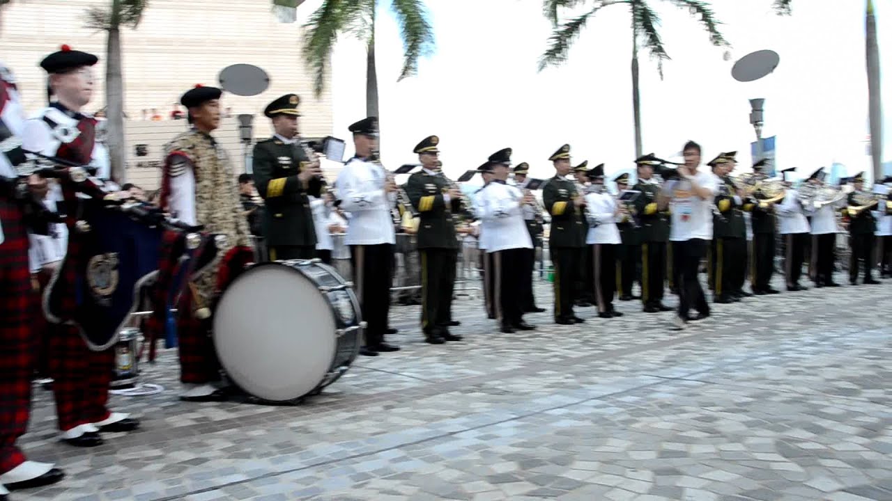 中國人民解放軍樂隊 和 香港警察樂隊 2011