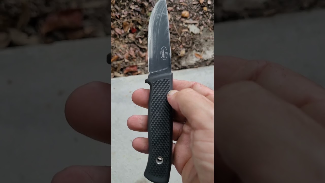 BEST SWEDISH KNIFE MADE IN JAPAN!! #sharpblades #sweden #japan #shorts