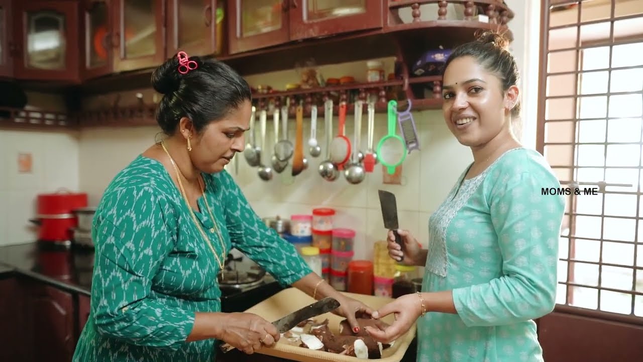 HAPPY NEW YEAR ALL ​ഇതാണ് നമ്മുടെ ന്യൂ ഇയർ പാർട്ടി  | AMRUTHA NAIR